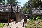 Canal de Pangalanes et village d'Andranokoditra - 