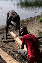 Canal de Pangalanes et village d'Andranokoditra - 