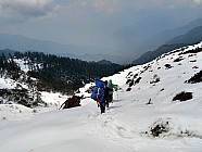 trekking de Somdang (3270 m)  Tipling (2100m) par un col  3900 m - 