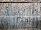 Persépolis - En haut, dlgation de Gandhariens, en bas dlgation Parthavis
