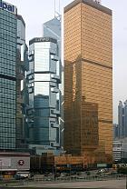 Hong Kong  - Lippo Centre et la tour dorée : Far East Finance Centre, derrière : la Bank of China