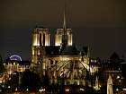 nuit sur l'Institut du monde arabe - Cathdrale Notre-Dame de Paris