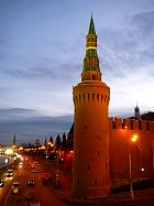 Kremlin, le soir - Tour Beklemichevskaa